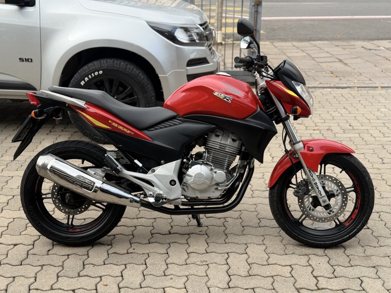 CB 300R  - 2012 - BENTO GONçALVES