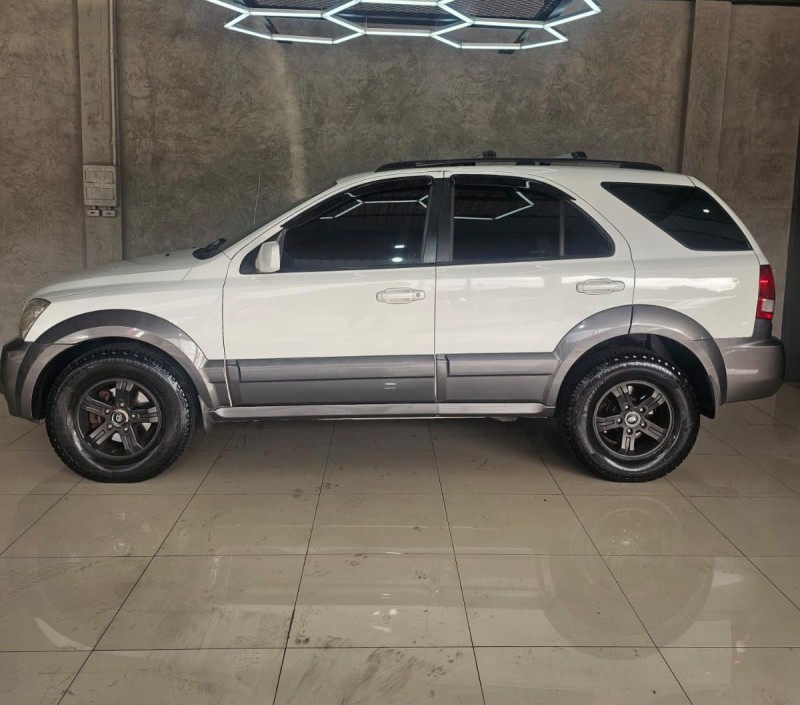 SORENTO 2.5 EX 4X4 16V TURBO INTERCOOLER DIESEL 4P AUTOMÁTICO - 2005 - CAXIAS DO SUL