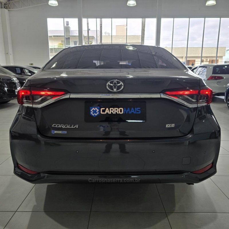 COROLLA 2.0 XEI 16V FLEX 4P AUTOMÁTICO - 2024 - SANTA CRUZ DO SUL