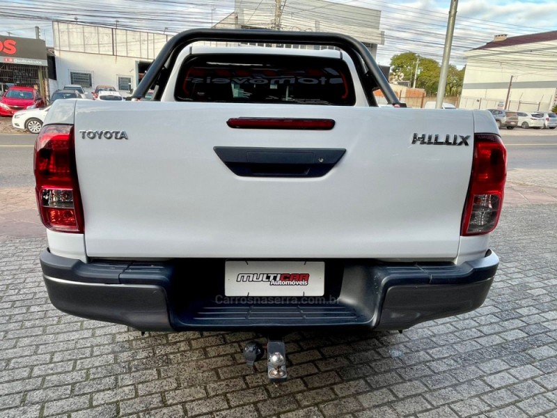 HILUX 2.8 4X4 CD 8V DIESEL 4P MANUAL - 2021 - CAMPO BOM