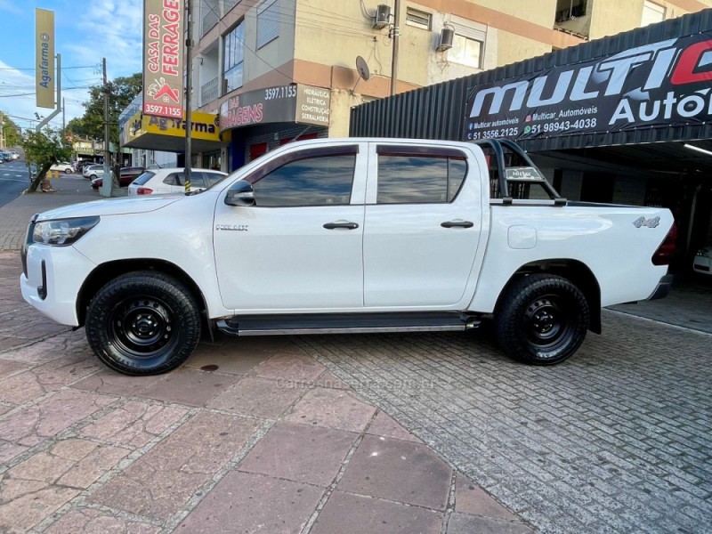 HILUX 2.8 4X4 CD 8V DIESEL 4P MANUAL - 2021 - CAMPO BOM
