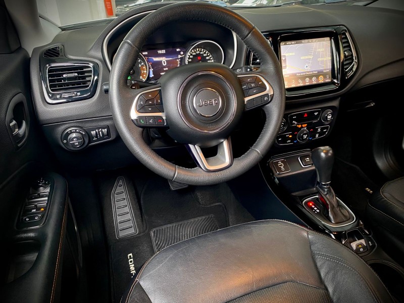 COMPASS 2.0 16V FLEX LIMITED AUTOMÁTICO - 2017 - LAJEADO
