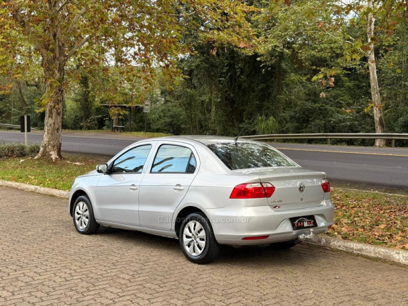 VOYAGE 1.6 MI TRENDLINE 8V FLEX 4P MANUAL - 2015 - DOIS IRMãOS