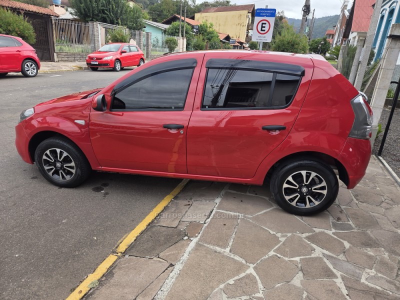 SANDERO 1.0 EXPRESSION 16V FLEX 4P MANUAL - 2014 - PICADA CAFé