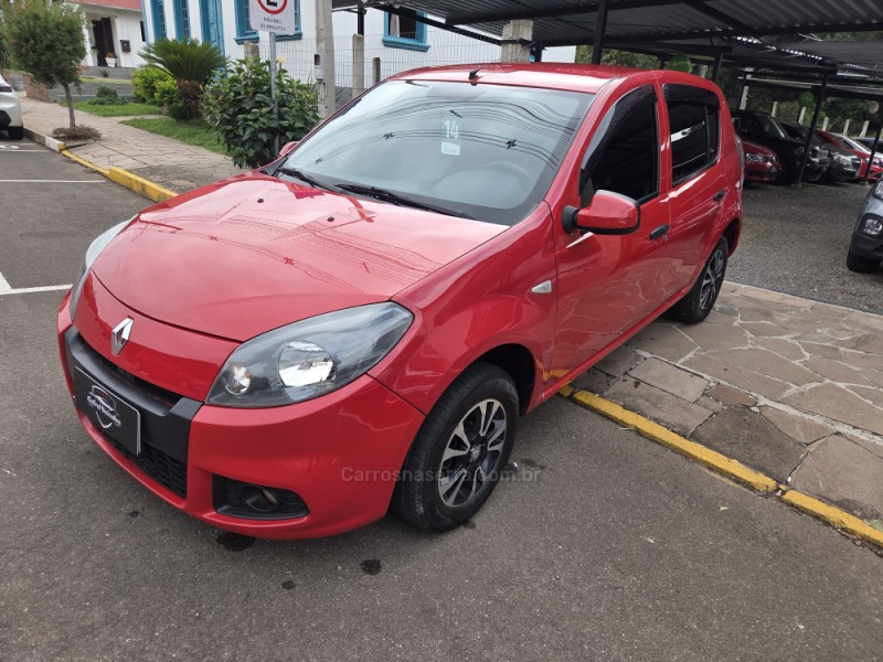 SANDERO 1.0 EXPRESSION 16V FLEX 4P MANUAL - 2014 - PICADA CAFé