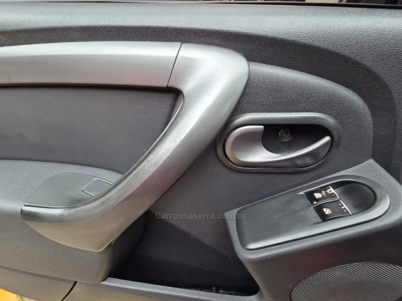 SANDERO 1.0 EXPRESSION 16V FLEX 4P MANUAL - 2014 - PICADA CAFé