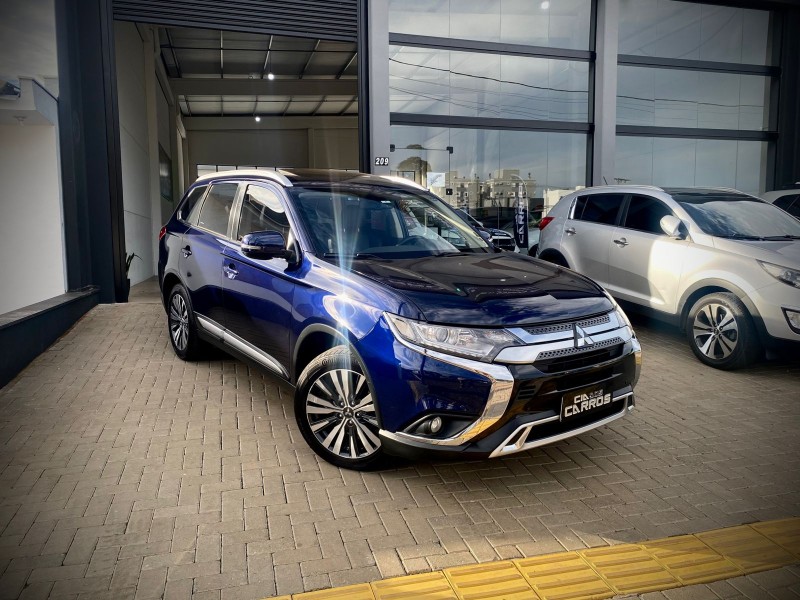 outlander 2.0 mivec hpe gasolina 4p automatico 2019 lajeado