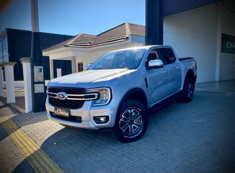 RANGER 3.0 V6 XLT CD TURBO 4X4 DIESEL 4P AUTOMÁTICO - 2024 - LAJEADO