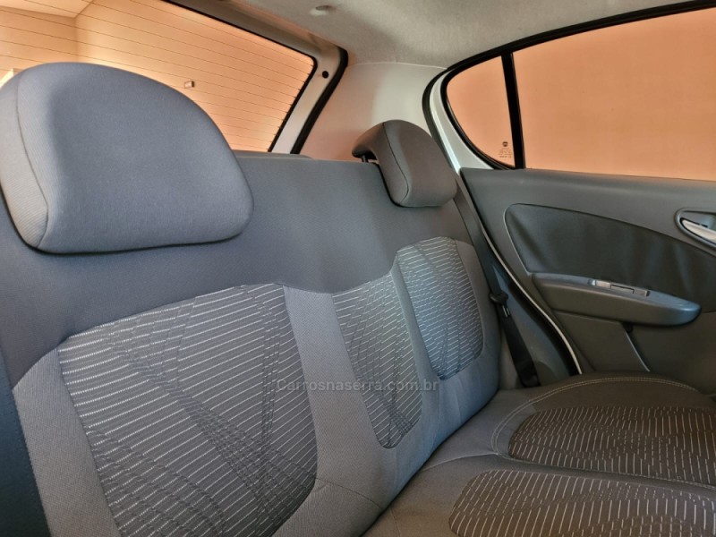PALIO 1.0 MPI ATTRACTIVE 8V FLEX 4P MANUAL - 2013 - CANELA