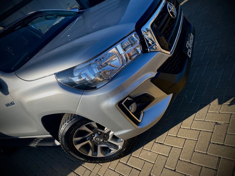 HILUX 2.7 SRV 4X4 CD 16V FLEX 4P AUTOMÁTICO - 2020 - LAJEADO