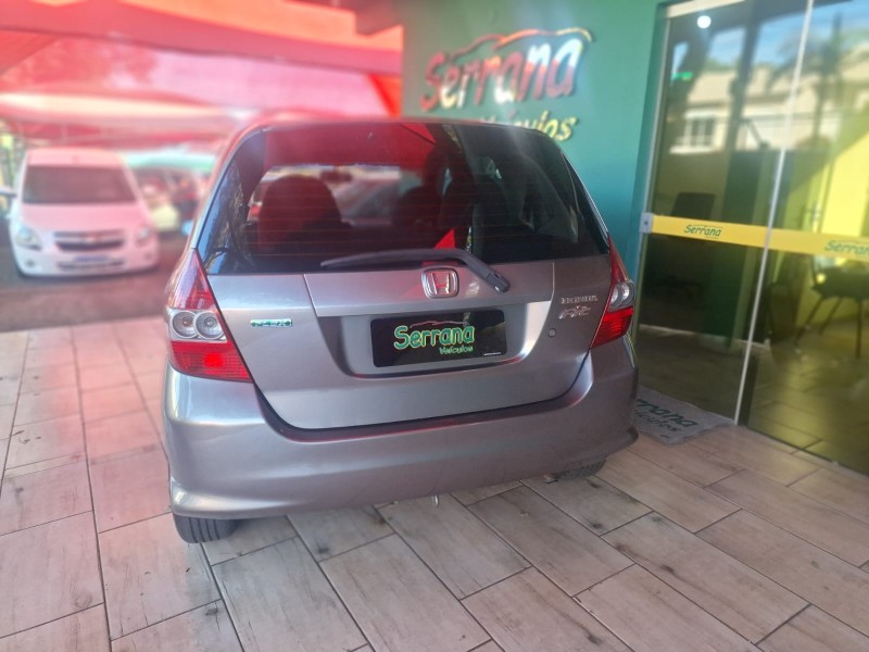 FIT 1.4 LX 8V FLEX 4P MANUAL - 2008 - DOIS IRMãOS