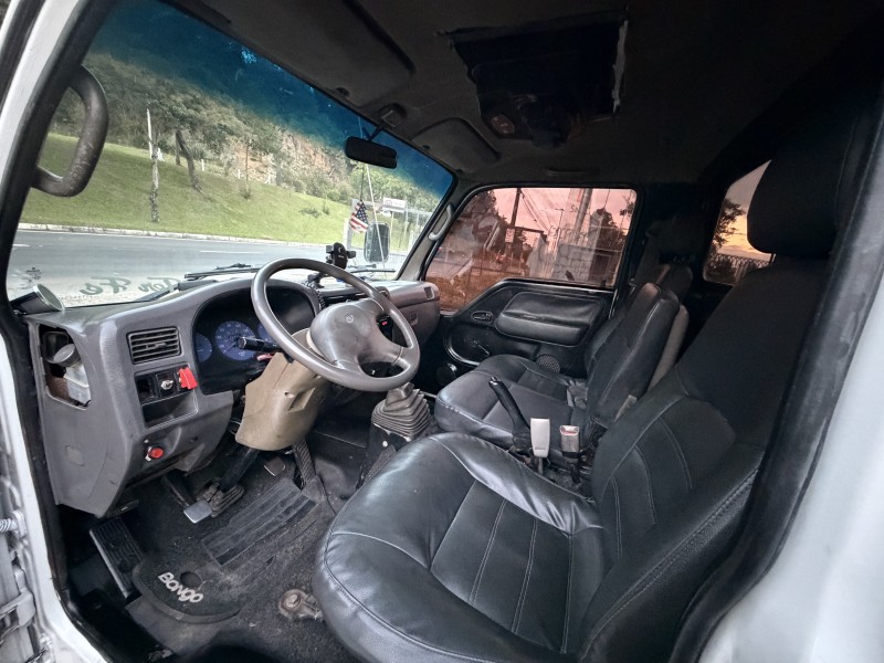 BONGO 2.7 K-2700 4X2 CS DIESEL 2P MANUAL - 2001 - CAXIAS DO SUL