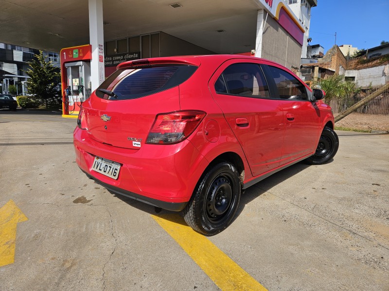ONIX 1.4 MPFI LT 8V FLEX 4P MANUAL - 2014 - CAXIAS DO SUL