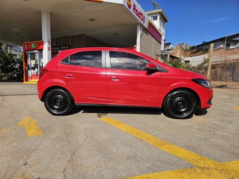 ONIX 1.4 MPFI LT 8V FLEX 4P MANUAL - 2014 - CAXIAS DO SUL