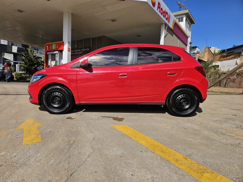 ONIX 1.4 MPFI LT 8V FLEX 4P MANUAL - 2014 - CAXIAS DO SUL