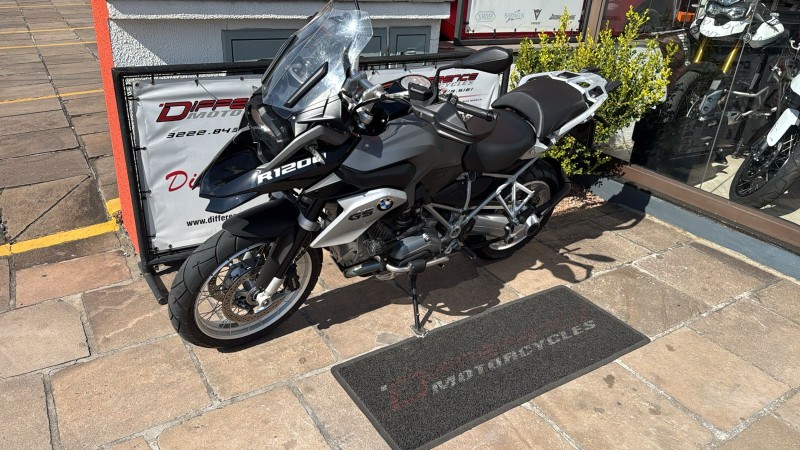 R 1200  - 2015 - CAXIAS DO SUL