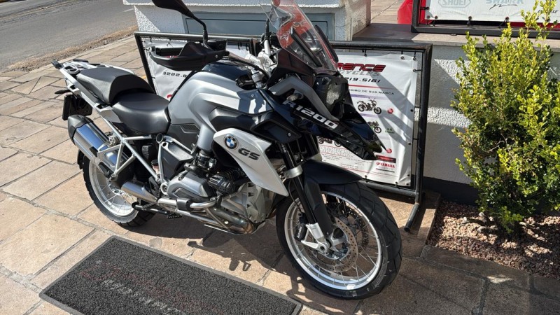 R 1200  - 2015 - CAXIAS DO SUL