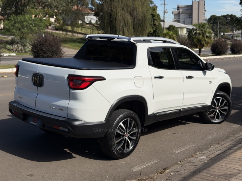 TORO 2.0 16V TURBO DIESEL VOLCANO AT9 4X4 AUTOMÁTICO - 2020 - NOVA PRATA