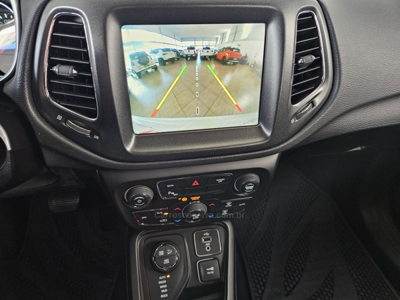 COMPASS 2.0 16V DIESEL TRAILHAWK 4X4 AUTOMÁTICO - 2017 - TAPEJARA
