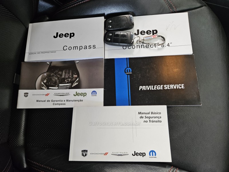 COMPASS 2.0 16V DIESEL TRAILHAWK 4X4 AUTOMÁTICO - 2017 - TAPEJARA