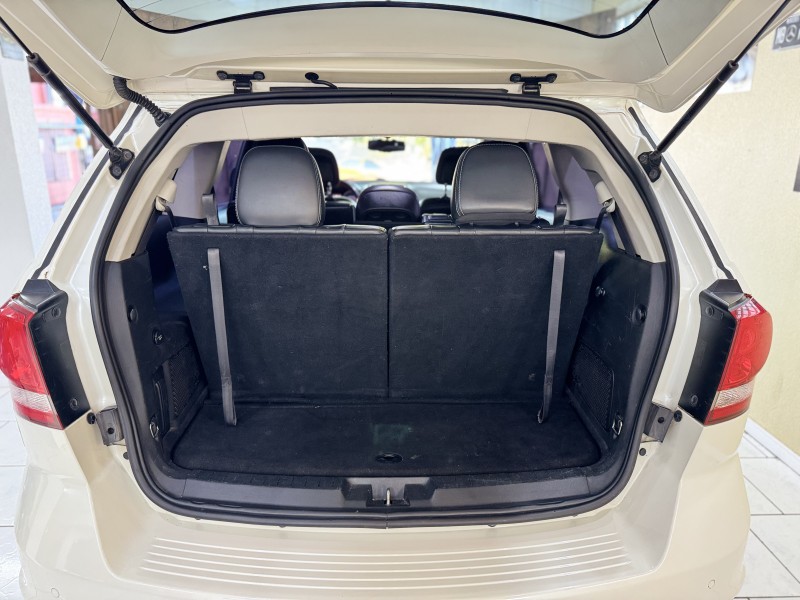 FREEMONT 2.4 PRECISION 16V GASOLINA 4P AUTOMÁTICO - 2015 - CAXIAS DO SUL