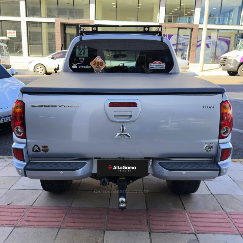 L200 TRITON 3.2 HPE 4X4 CD 16V TURBO INTERCOOLER DIESEL 4P AUTOMÁTICO - 2013 - FLORES DA CUNHA
