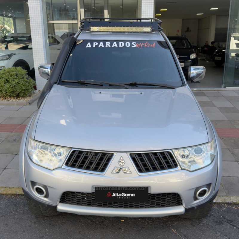 L200 TRITON 3.2 HPE 4X4 CD 16V TURBO INTERCOOLER DIESEL 4P AUTOMÁTICO - 2013 - FLORES DA CUNHA