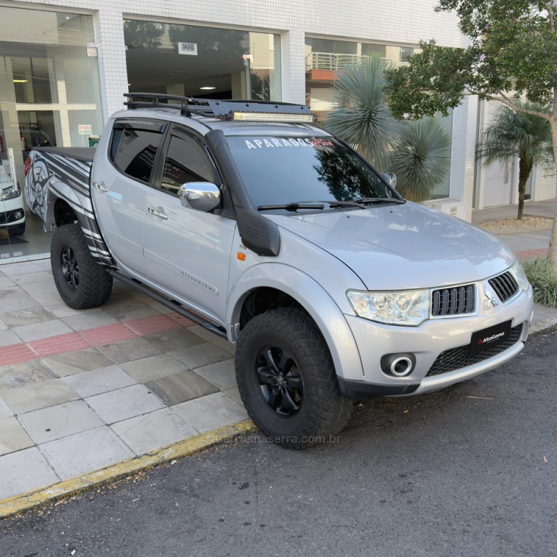 L200 TRITON 3.2 HPE 4X4 CD 16V TURBO INTERCOOLER DIESEL 4P AUTOMÁTICO - 2013 - FLORES DA CUNHA