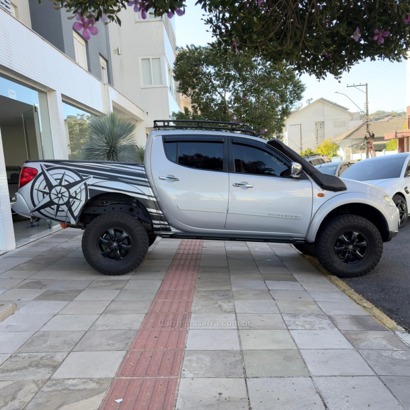 L200 TRITON 3.2 HPE 4X4 CD 16V TURBO INTERCOOLER DIESEL 4P AUTOMÁTICO - 2013 - FLORES DA CUNHA