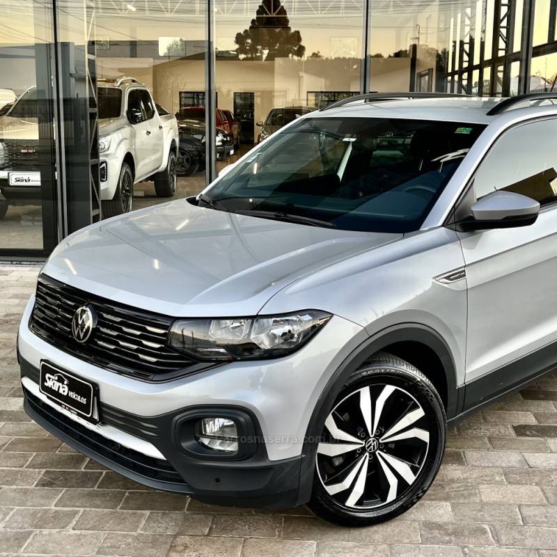 T-CROSS 1.0 COMFORTLINE TSI FLEX 4P AUTOMÁTICO - 2023 - VACARIA