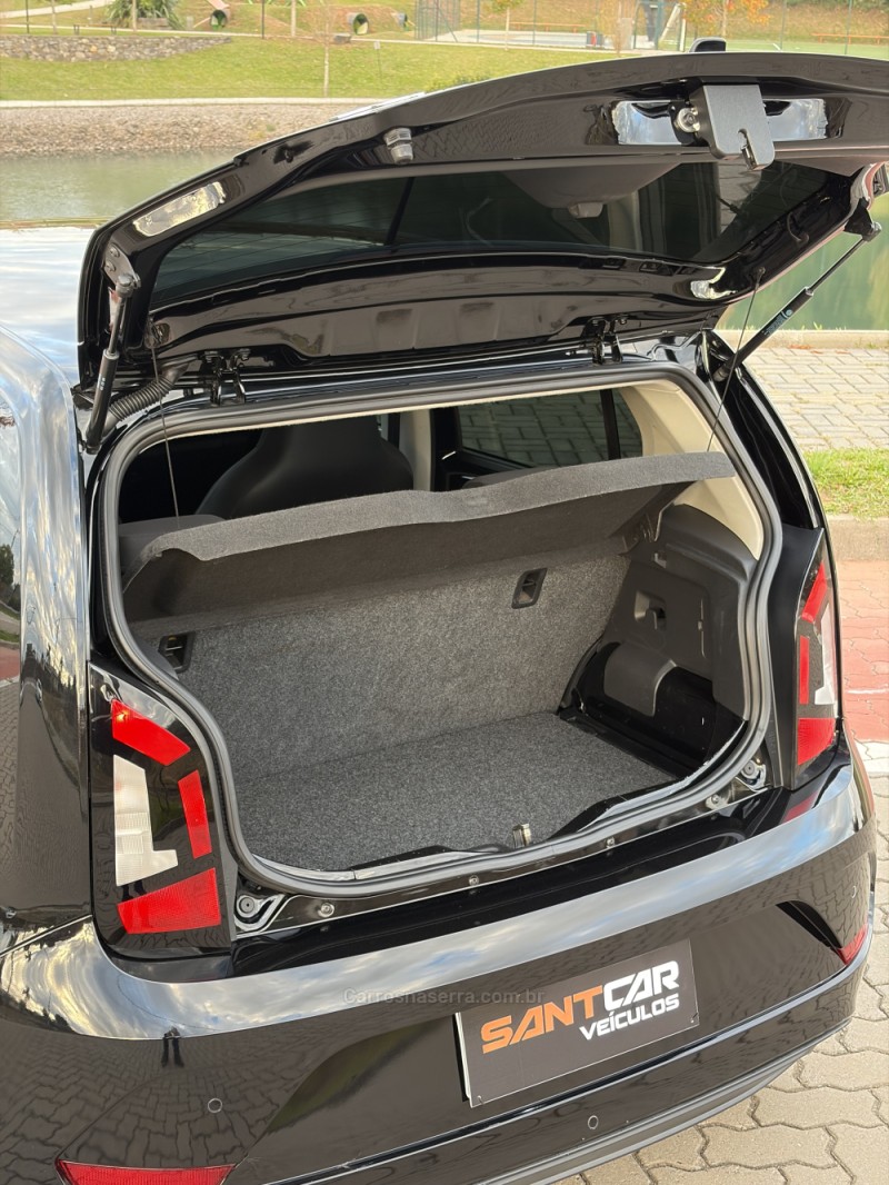 UP 1.0 MPI MOVE UP 12V FLEX 4P MANUAL - 2018 - FLORES DA CUNHA