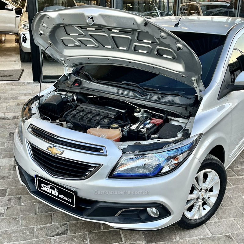 PRISMA 1.4 MPFI LTZ 8V FLEX 4P MANUAL - 2015 - VACARIA