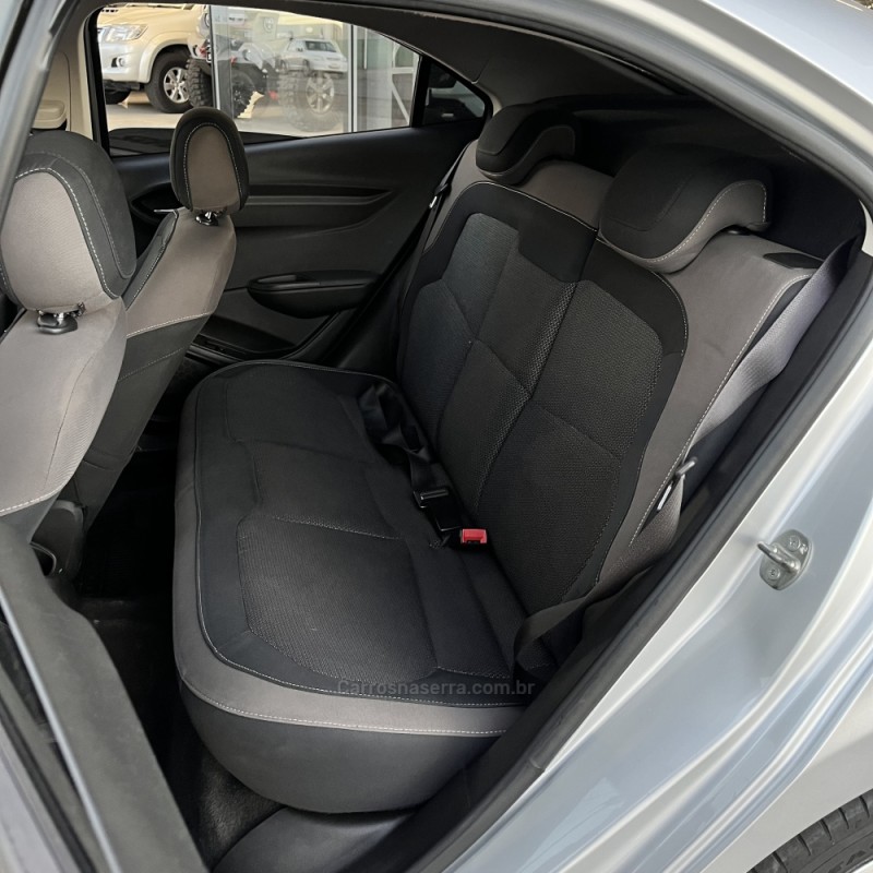PRISMA 1.4 MPFI LTZ 8V FLEX 4P MANUAL - 2015 - VACARIA
