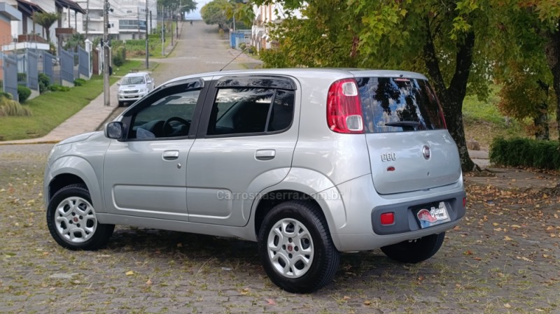 UNO 1.0 VIVACE 8V FLEX 4P MANUAL - 2014 - CAXIAS DO SUL