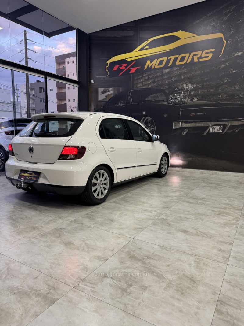 GOL 1.6 MI POWER 8V FLEX 4P MANUAL G.V - 2013 - CAXIAS DO SUL