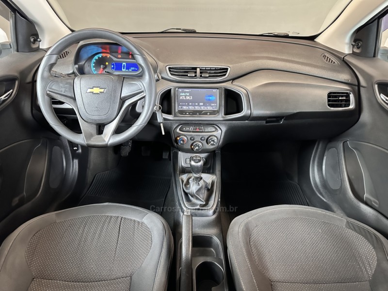 ONIX 1.0 MPFI LT 8V FLEX 4P MANUAL - 2014 - SAPIRANGA