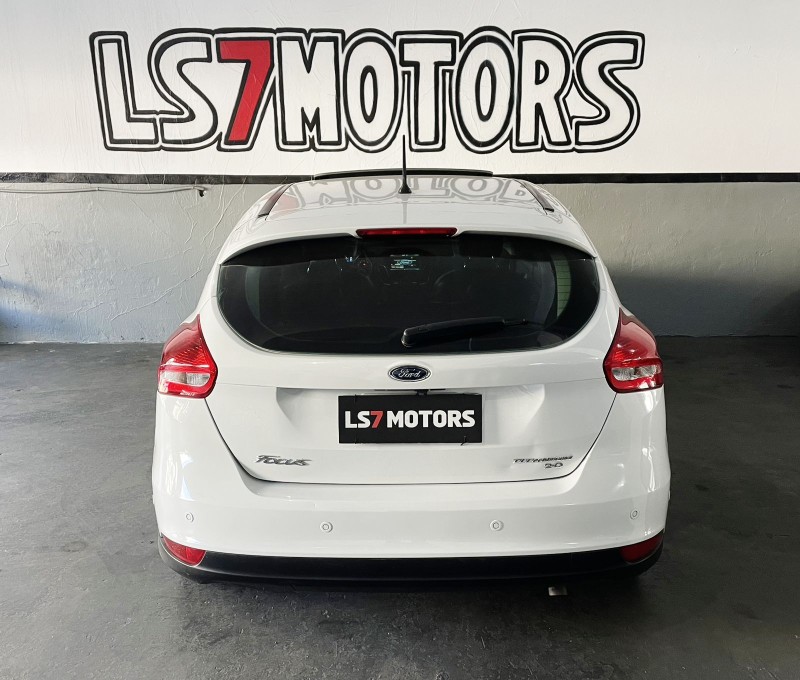 FOCUS 2.0 TITANIUM PLUS HATCH 16V FLEX 4P AUTO - 2016 - CAXIAS DO SUL