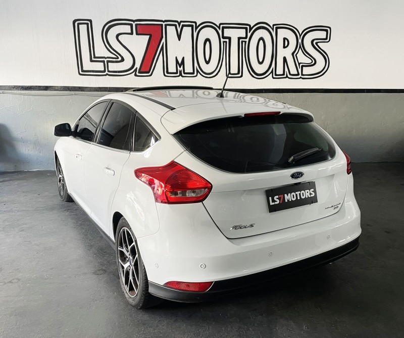 FOCUS 2.0 TITANIUM PLUS HATCH 16V FLEX 4P AUTO - 2016 - CAXIAS DO SUL