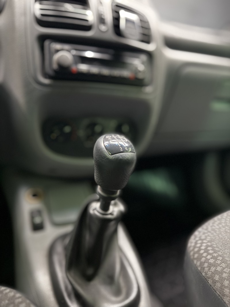CLIO 1.0 AUTHENTIQUE 16V FLEX 2P MANUAL - 2007 - CAXIAS DO SUL
