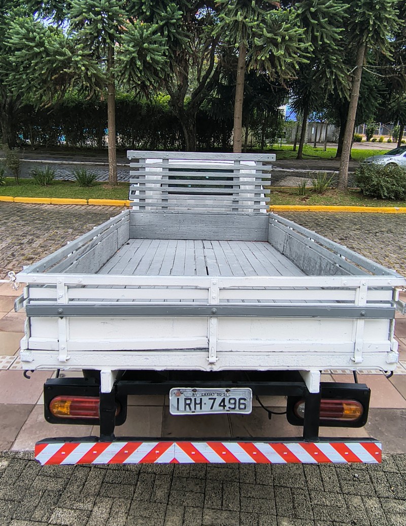 HR 2.5 TCI HD LONGO COM CAÇAMBA 4X2 8V 97CV TURBO INTERCOOLER DIESEL 2P MANUAL - 2011 - FARROUPILHA