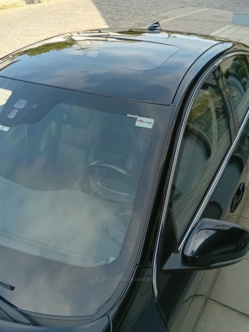 S60 2.0 T5 KINETIC 16V TURBO GASOLINA 4P AUTOMÁTICO - 2012 - BENTO GONçALVES