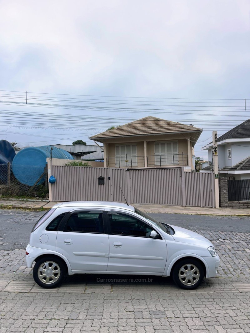 CORSA 1.4 MPFI MAXX 8V FLEX 4P MANUAL - 2010 - BENTO GONçALVES