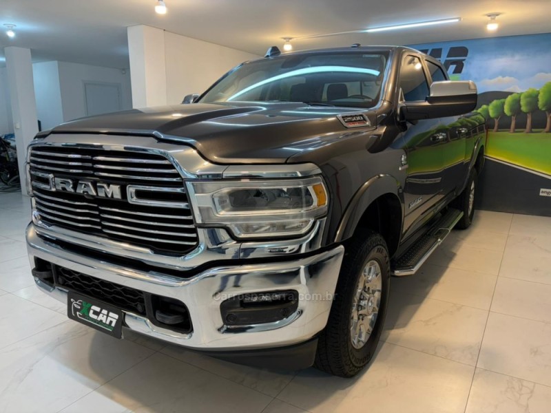 2500 laramie 6.7 cd 4x4 tdi diesel 4p automatica 2022 bento goncalves