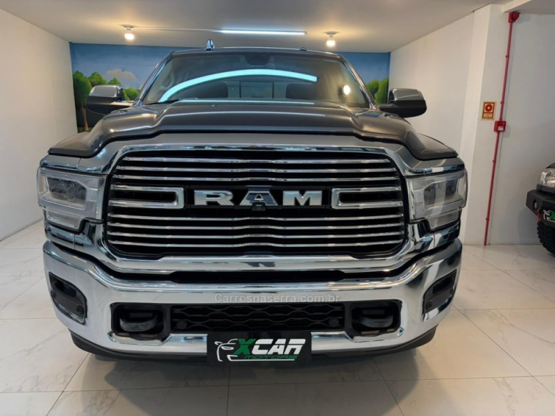 2500 LARAMIE 6.7 CD 4X4 TDI DIESEL 4P AUTOMÁTICA - 2022 - BENTO GONçALVES
