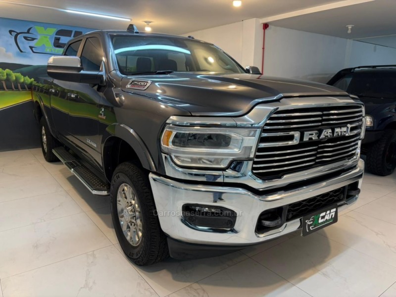 2500 LARAMIE 6.7 CD 4X4 TDI DIESEL 4P AUTOMÁTICA - 2022 - BENTO GONçALVES