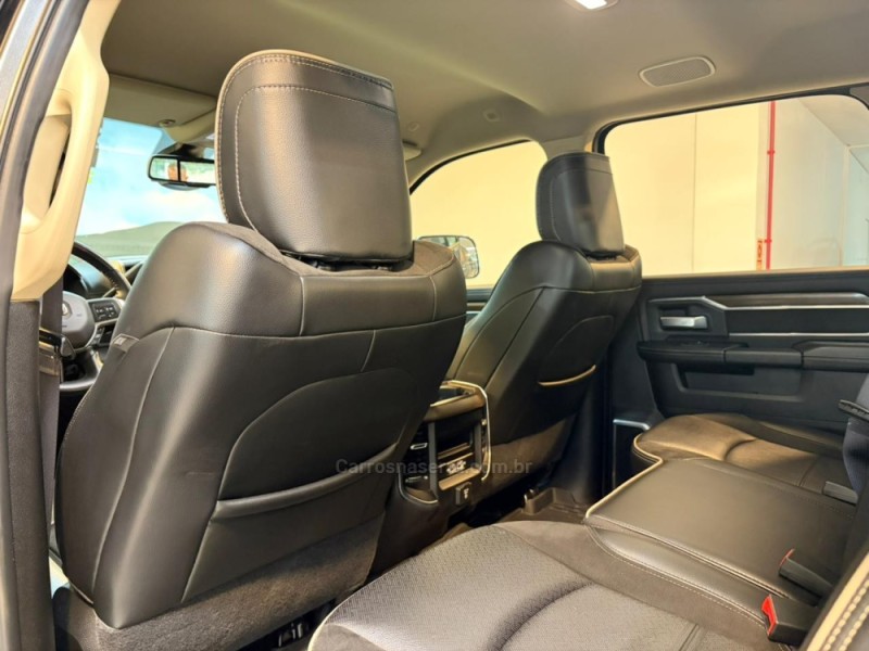 2500 LARAMIE 6.7 CD 4X4 TDI DIESEL 4P AUTOMÁTICA - 2022 - BENTO GONçALVES