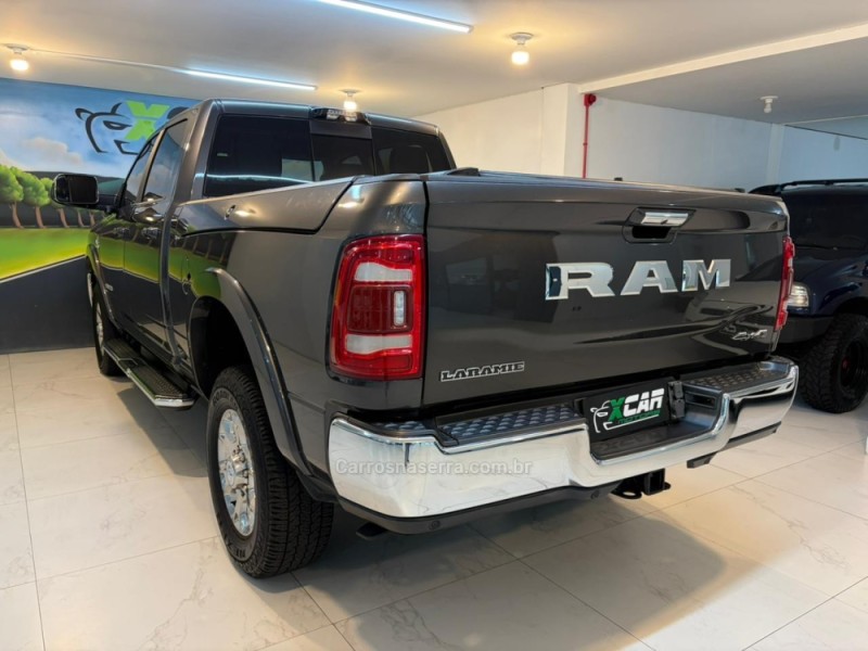 2500 LARAMIE 6.7 CD 4X4 TDI DIESEL 4P AUTOMÁTICA - 2022 - BENTO GONçALVES