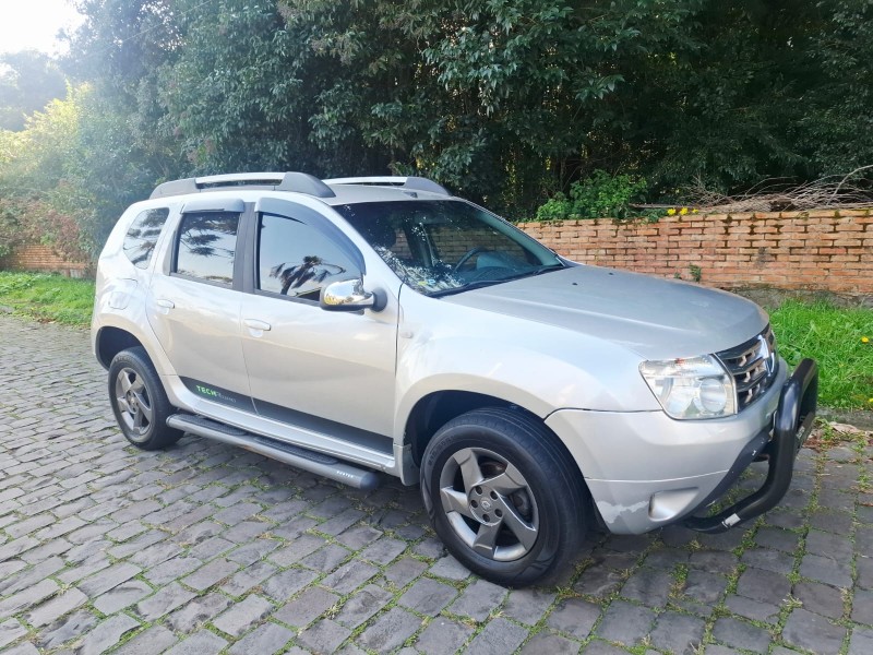 DUSTER RENAULT DUSTER 1.6 TECH ROAD DYNAMIQUE 4X2 16V FLEX 4P MANUAL - 2014 - CAXIAS DO SUL