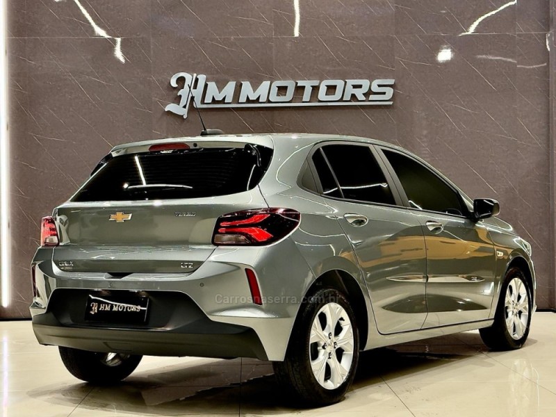 ONIX 1.0 LTZ 12V TURBO FLEX 4P AUTOMÁTICO - 2025 - CAXIAS DO SUL