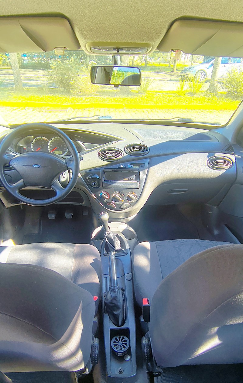 FOCUS 1.6 GLX 8V FLEX 4P MANUAL - 2009 - FARROUPILHA